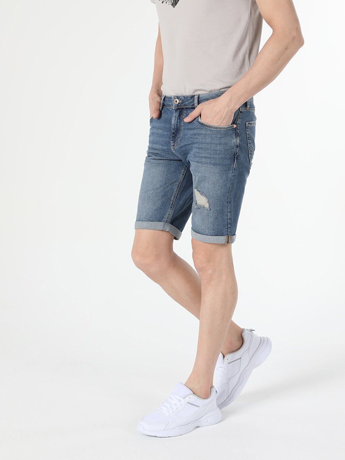Шорты мужские Colins CL1054567_Q1.V1_DN01911 синие XXL, Синий, CL1054567_Q1.V1_DN01911
Шорты мужские Colins CL1054567_Q1.V1_DN01911 синие XXL, Синий, CL1054567_Q1.V1_DN01911