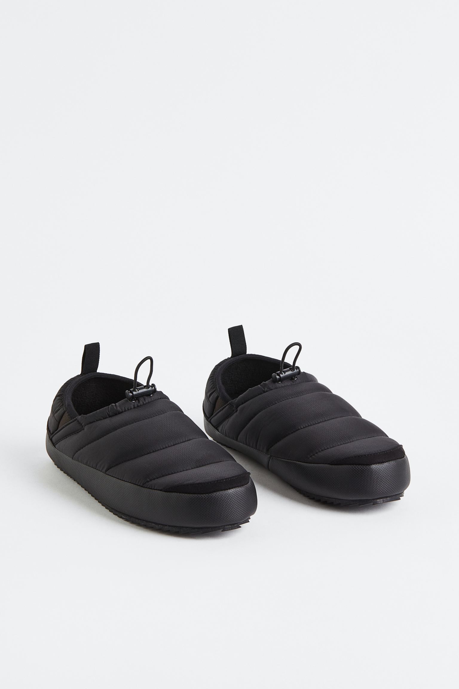 Тапочки-угги мужские H&M 1041066 черные 44-45 EU (доставка из-за рубежа), Черный, 1041066
Тапочки-угги мужские H&M 1041066 черные 44-45 EU (доставка из-за рубежа), Черный, 1041066