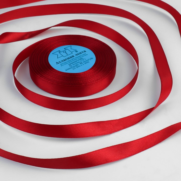 Лента атласная, 12 мм х 33 ± 2 м, цвет красный №065 
Лента атласная, 12 мм х 33 ± 2 м, цвет красный №065
