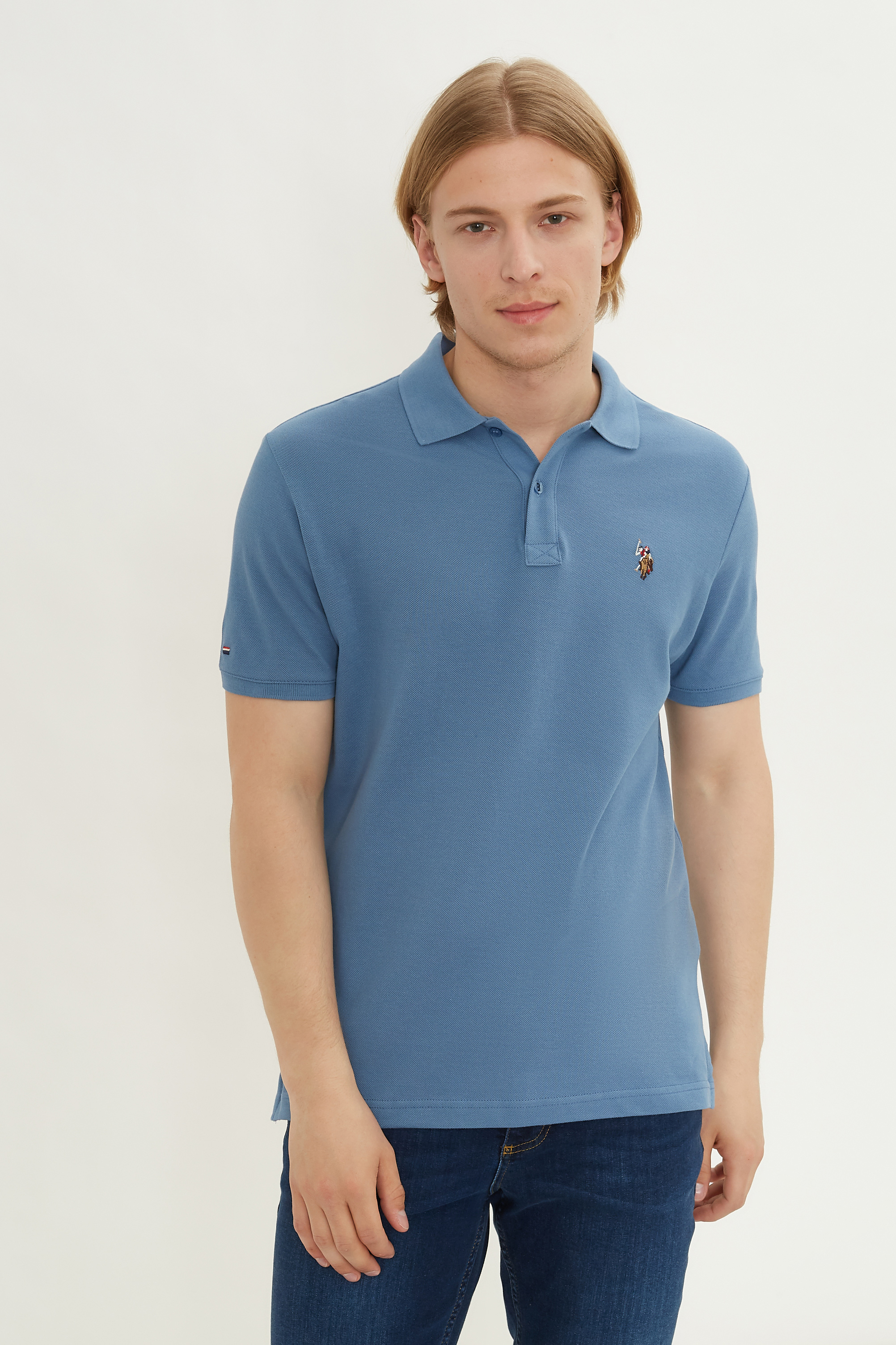 Футболка мужская U.S. POLO Assn. G081SZ0110TP10IY021 синяя S, Синий, G081SZ0110TP10IY021
Футболка мужская U.S. POLO Assn. G081SZ0110TP10IY021 синяя S, Синий, G081SZ0110TP10IY021