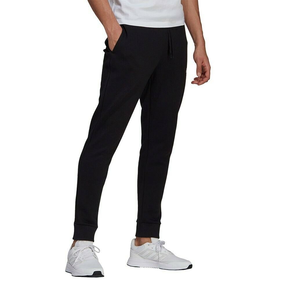 Спортивные брюки мужские Adidas Essentials Tapered Cuff Pants черные 2XL, Essentials Tapered Cuff Pants
Спортивные брюки мужские Adidas Essentials Tapered Cuff Pants черные 2XL, Essentials Tapered Cuff Pants