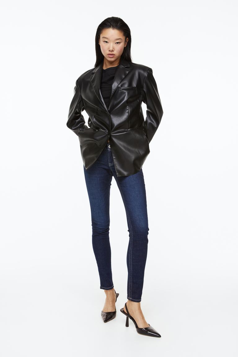 Джинсы женские H&M 1069399013 синие 36 (доставка из-за рубежа), Синий, 1069399013
Джинсы женские H&M 1069399013 синие 36 (доставка из-за рубежа), Синий, 1069399013