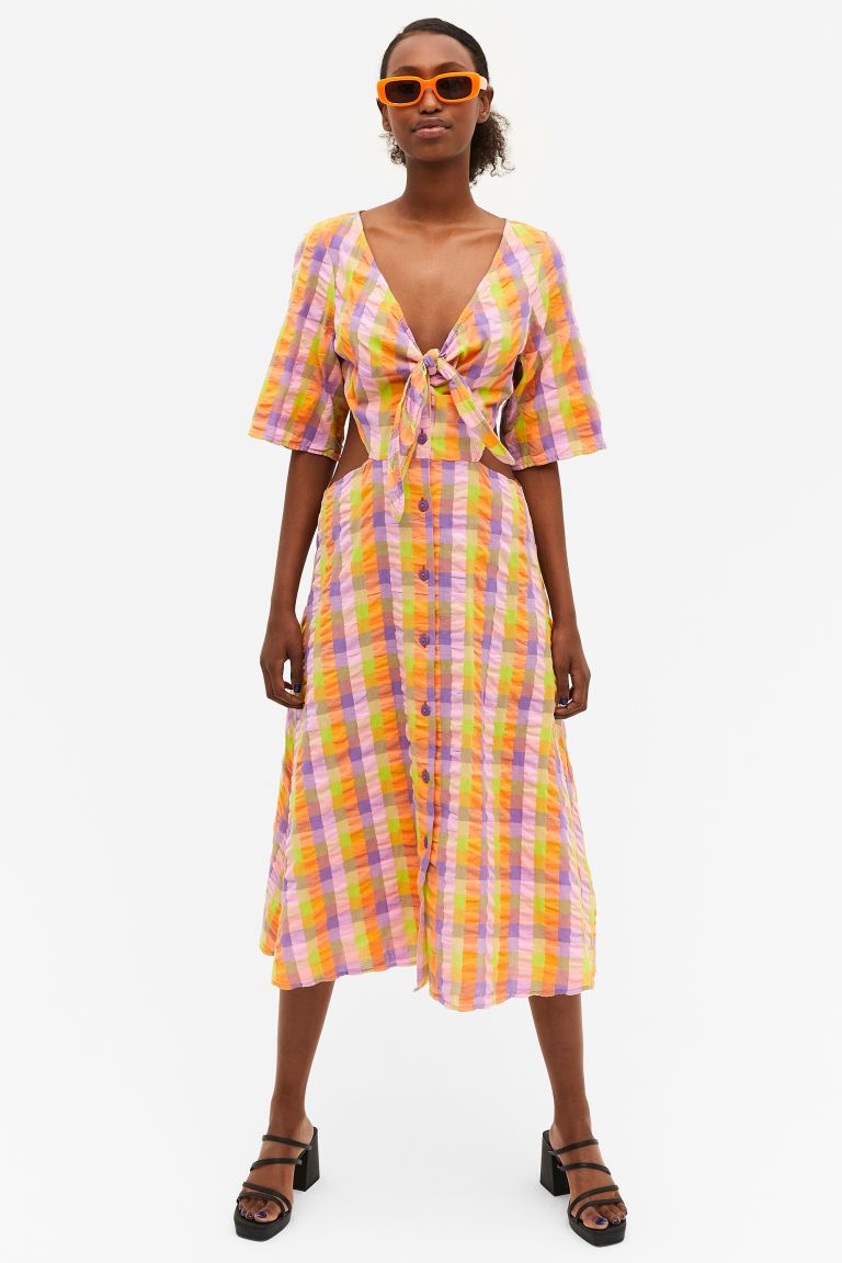 Платье женское Monki 1069474001 разноцветное XS (доставка из-за рубежа), Разноцветный, 1069474001
Платье женское Monki 1069474001 разноцветное XS (доставка из-за рубежа), Разноцветный, 1069474001
