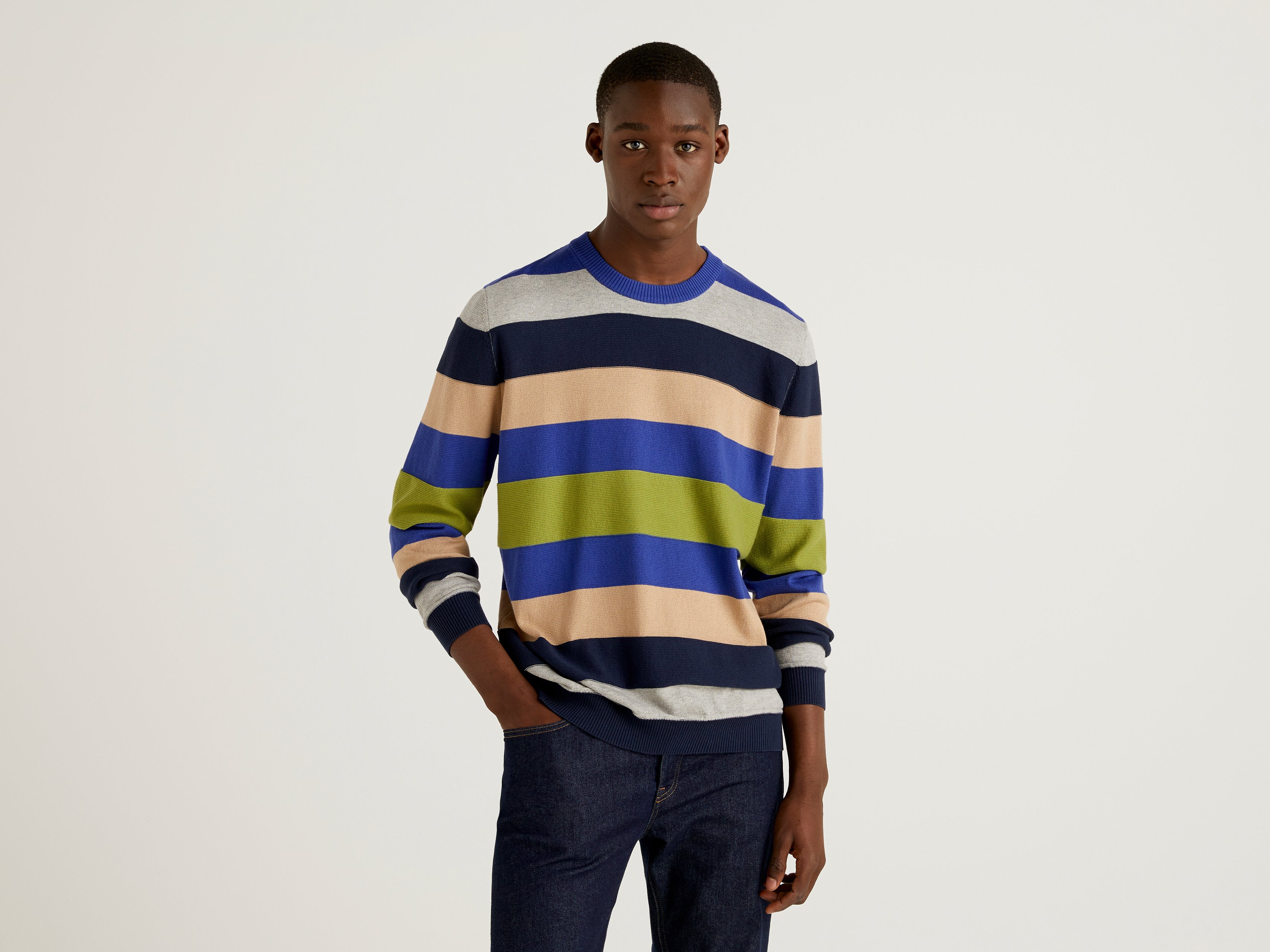 Джемпер мужской United Colors of Benetton 21A_102CK1O92 разноцветный XL, 21A_102CK1O92
Джемпер мужской United Colors of Benetton 21A_102CK1O92 разноцветный XL, 21A_102CK1O92