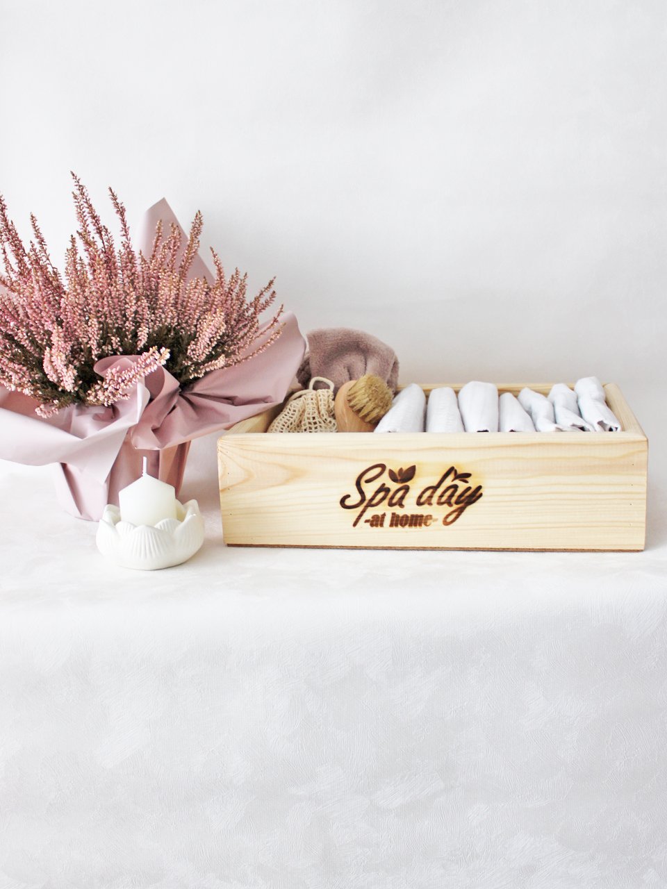 Ящик из натурального дерева Симфония неокрашенный с гравировкой Spa day at home, Spa day
Ящик из натурального дерева Симфония неокрашенный с гравировкой Spa day at home, Spa day