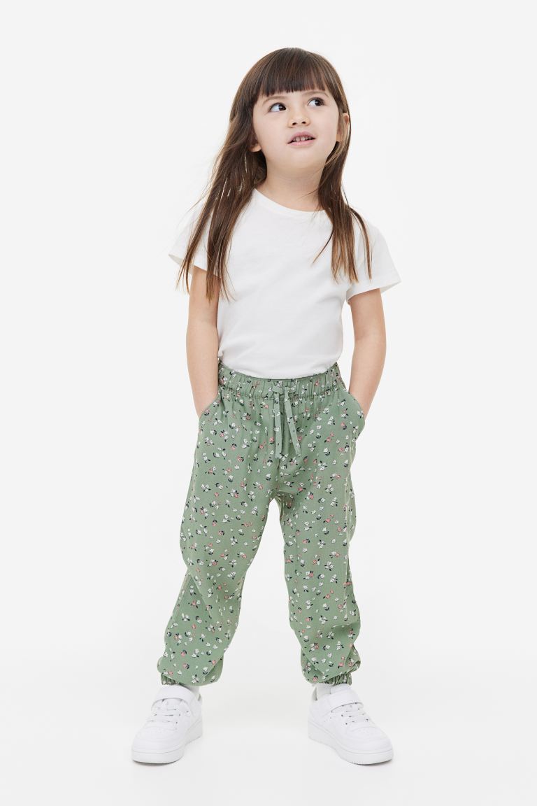 Брюки детские H&M 1010262, цвет зеленый/разноцветный, размер 128 (доставка из-за рубежа), 1010262
Брюки детские H&M 1010262, цвет зеленый/разноцветный, размер 128 (доставка из-за рубежа), 1010262
