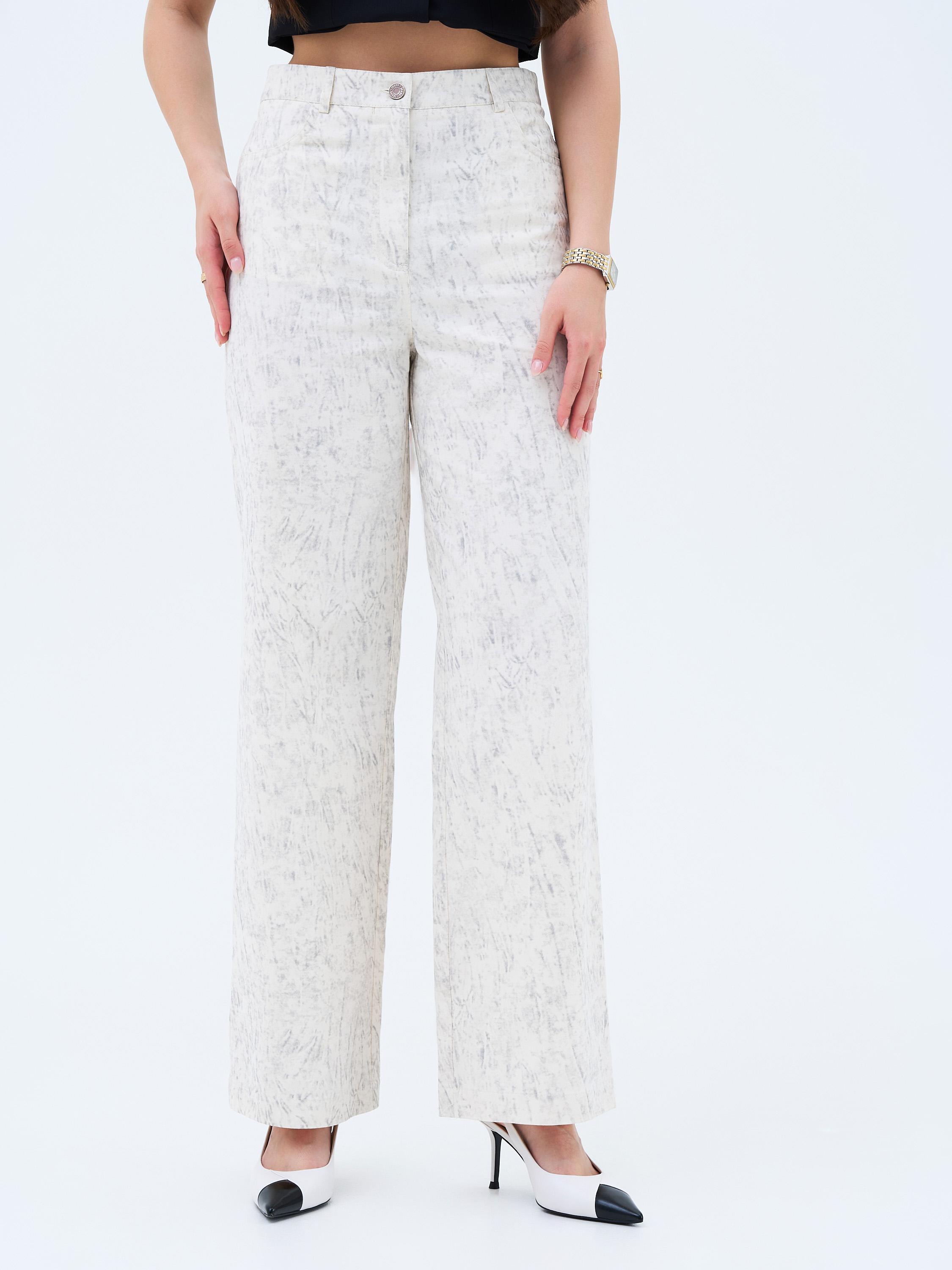 Брюки женские Talia 23-4084-2 бежевые 48 RU, Бежевый, 23-4084-2
Брюки женские Talia 23-4084-2 бежевые 48 RU, Бежевый, 23-4084-2