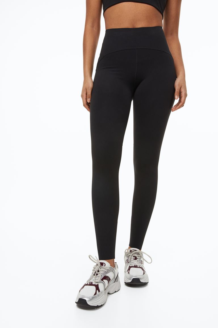 Леггинсы женские H&M 1087339001 черные XS (доставка из-за рубежа), Черный, 1087339001
Леггинсы женские H&M 1087339001 черные XS (доставка из-за рубежа), Черный, 1087339001