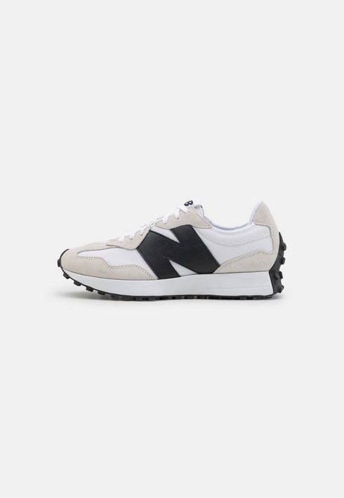 Кроссовки мужские New Balance Ms 327 Unisex белые 41.5 EU (доставка из-за рубежа), Белый, Ms 327 Unisex
Кроссовки мужские New Balance Ms 327 Unisex белые 41.5 EU (доставка из-за рубежа), Белый, Ms 327 Unisex