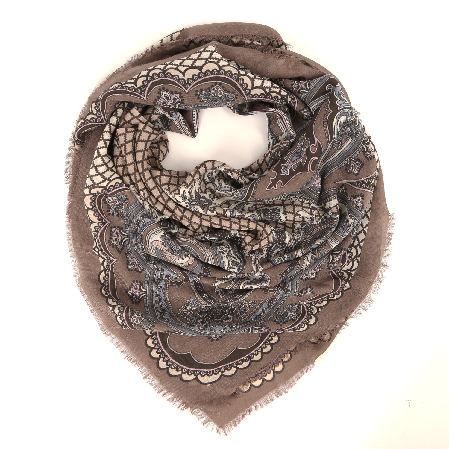 Платок женский FABRETTI VFS1006 серый, 110х110 см, Коричневый, VFS1006 
Платок женский FABRETTI VFS1006 серый, 110х110 см, Коричневый, VFS1006