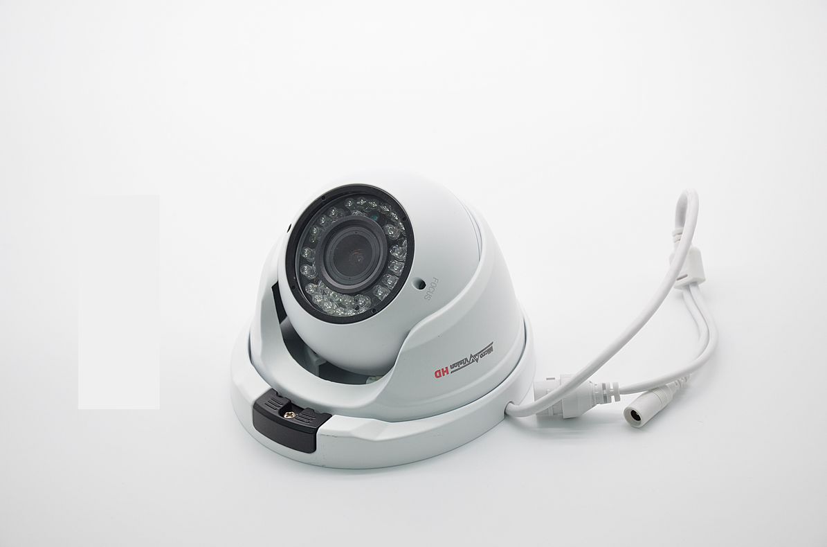Уличная камера видеонаблюдения MicroVision CAD-2MPVF-130 2Мп с вариофокальным объективом, Белый, CAD-2MPVF-130
Уличная камера видеонаблюдения MicroVision CAD-2MPVF-130 2Мп с вариофокальным объективом, Белый, CAD-2MPVF-130