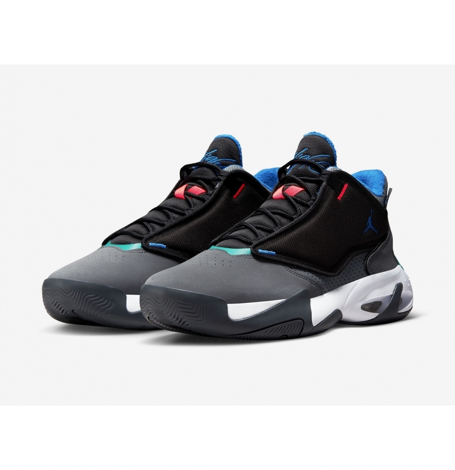 Кроссовки мужские Nike AIR JORDAN MAX AURA 4 серые 7 US, Серый, AIR JORDAN MAX AURA 4
Кроссовки мужские Nike AIR JORDAN MAX AURA 4 серые 7 US, Серый, AIR JORDAN MAX AURA 4