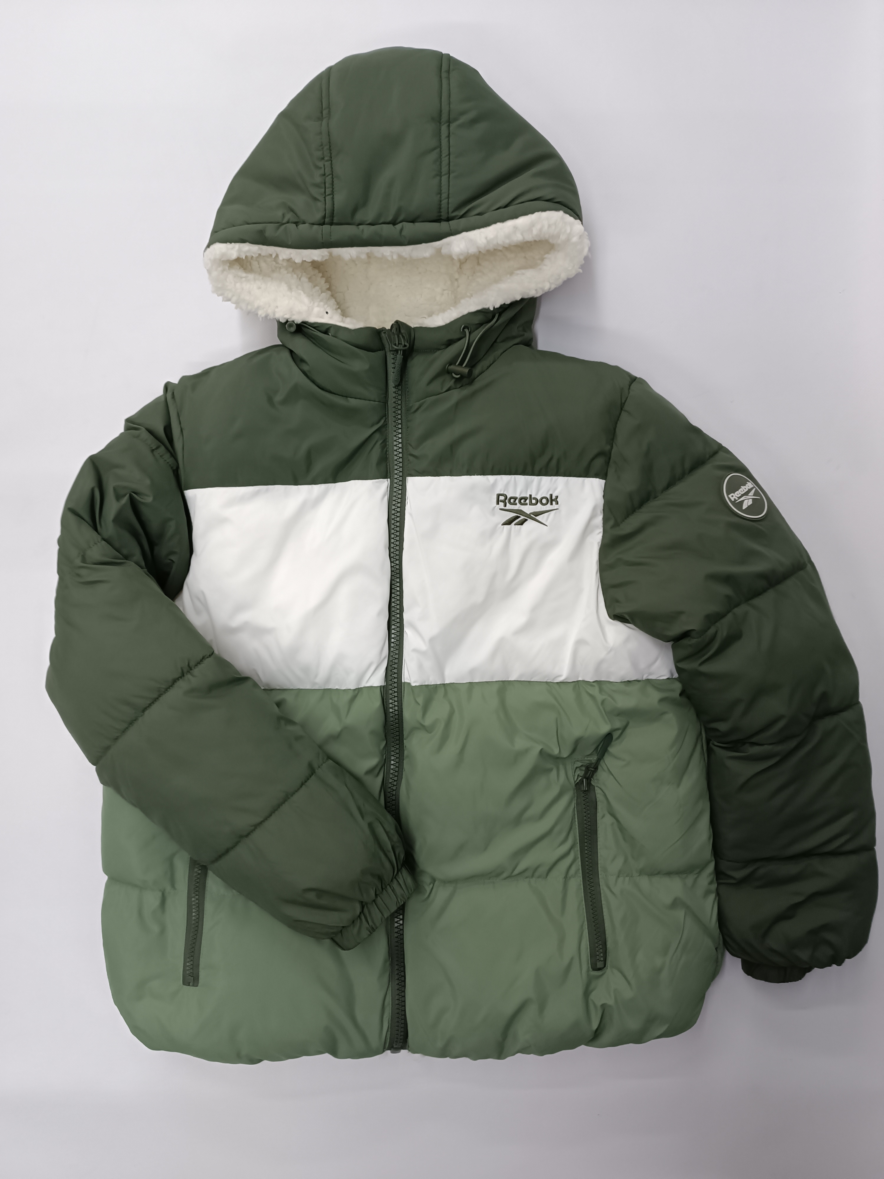 Куртка женская Reebok Q4D PUFFER REVERSED SHERPA зеленая XL, Зеленый, Q4D PUFFER REVERSED SHERPA
Куртка женская Reebok Q4D PUFFER REVERSED SHERPA зеленая XL, Зеленый, Q4D PUFFER REVERSED SHERPA