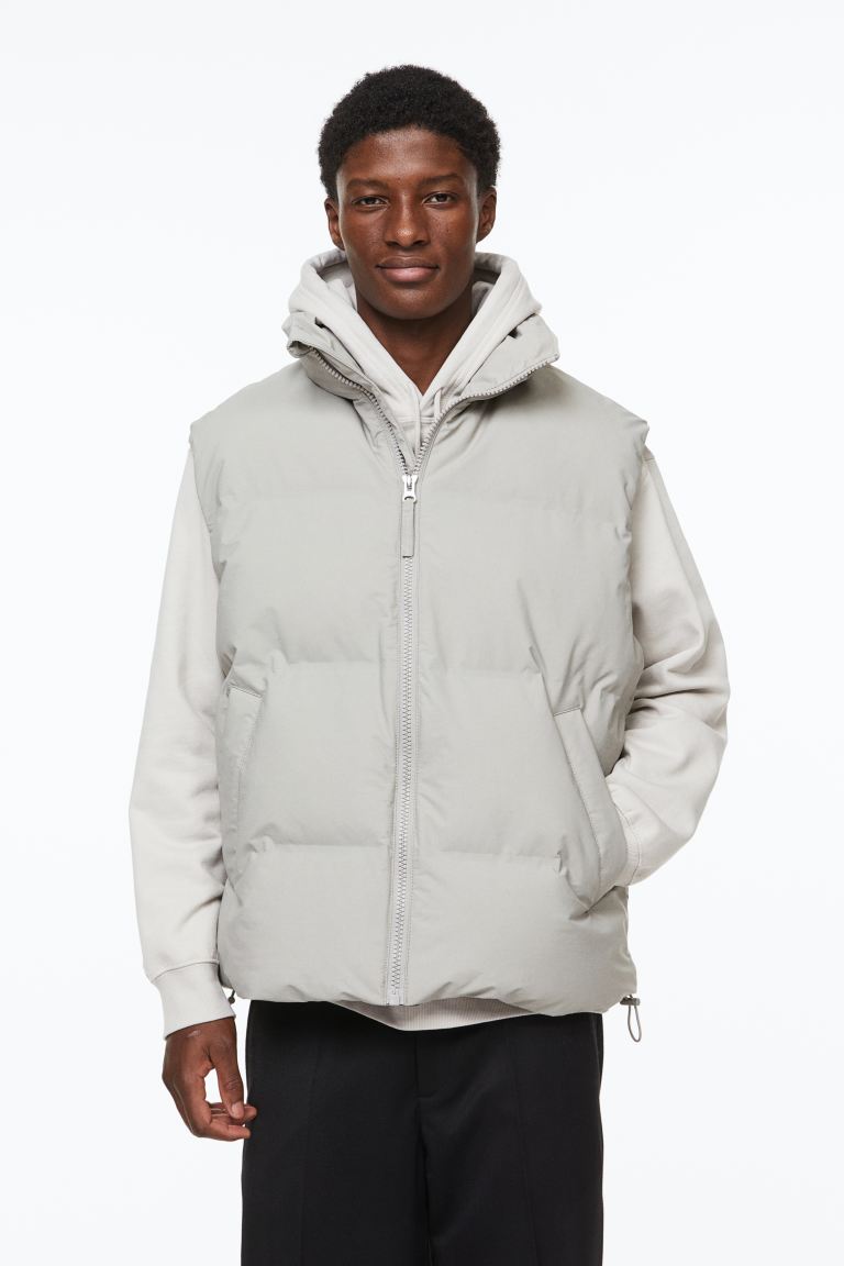 Утепленный жилет мужской H&M 1099708003 серый L (доставка из-за рубежа), 1099708003
Утепленный жилет мужской H&M 1099708003 серый L (доставка из-за рубежа), 1099708003