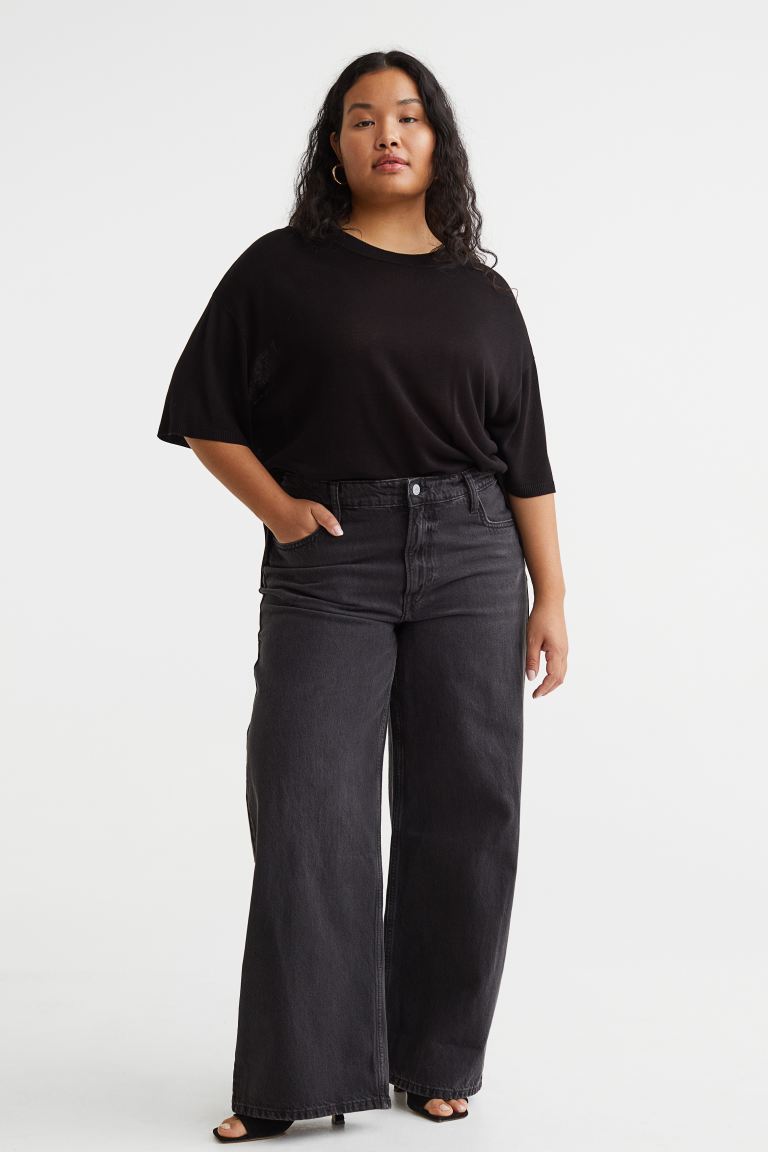 Джинсы женские H&M 1101584002 черные 46 EU (доставка из-за рубежа), Черный, 1101584002
Джинсы женские H&M 1101584002 черные 46 EU (доставка из-за рубежа), Черный, 1101584002