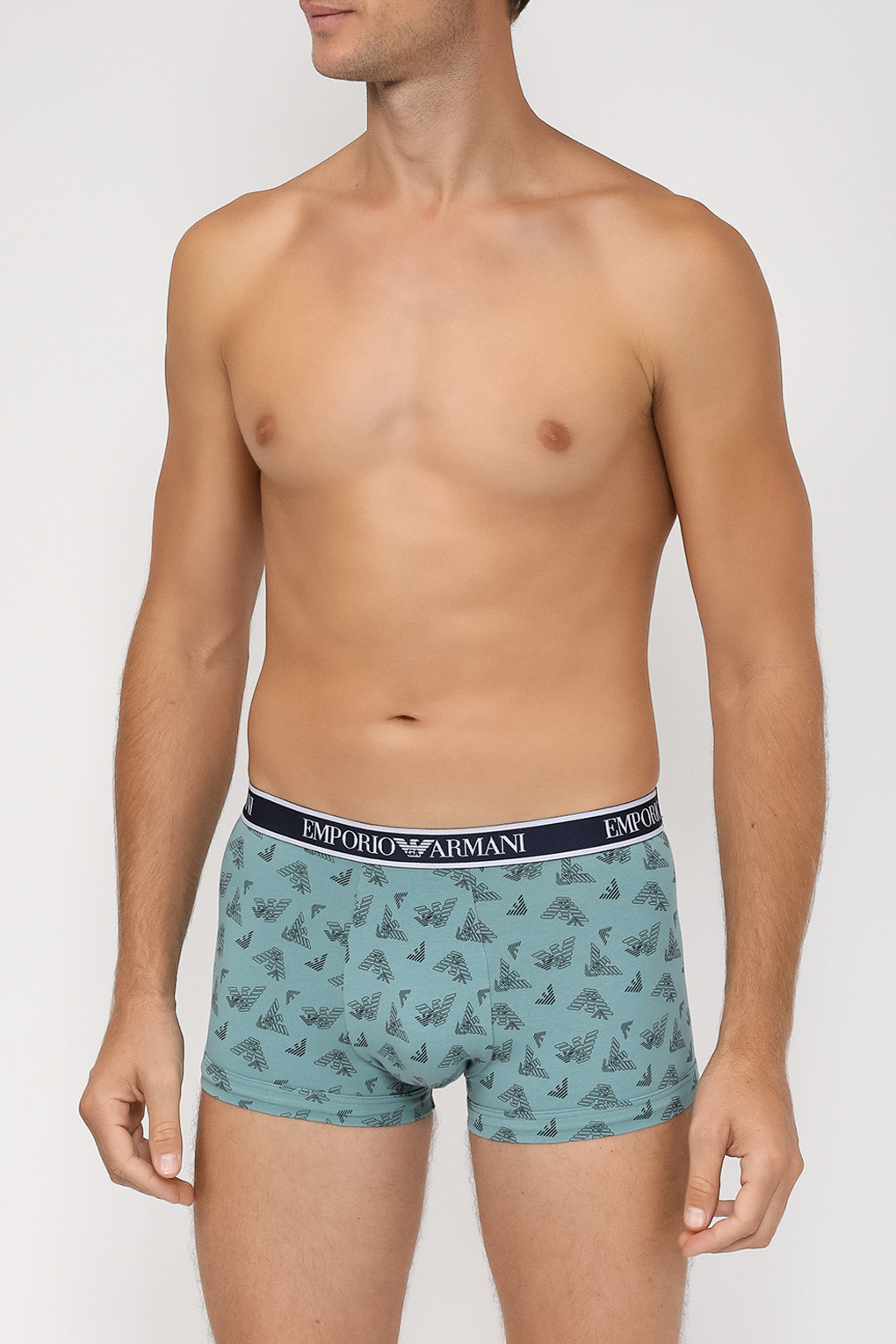 Комплект трусов мужских Emporio Armani 111357 3F717 голубой; белый; синий M, 111357 3F717
Комплект трусов мужских Emporio Armani 111357 3F717 голубой; белый; синий M, 111357 3F717