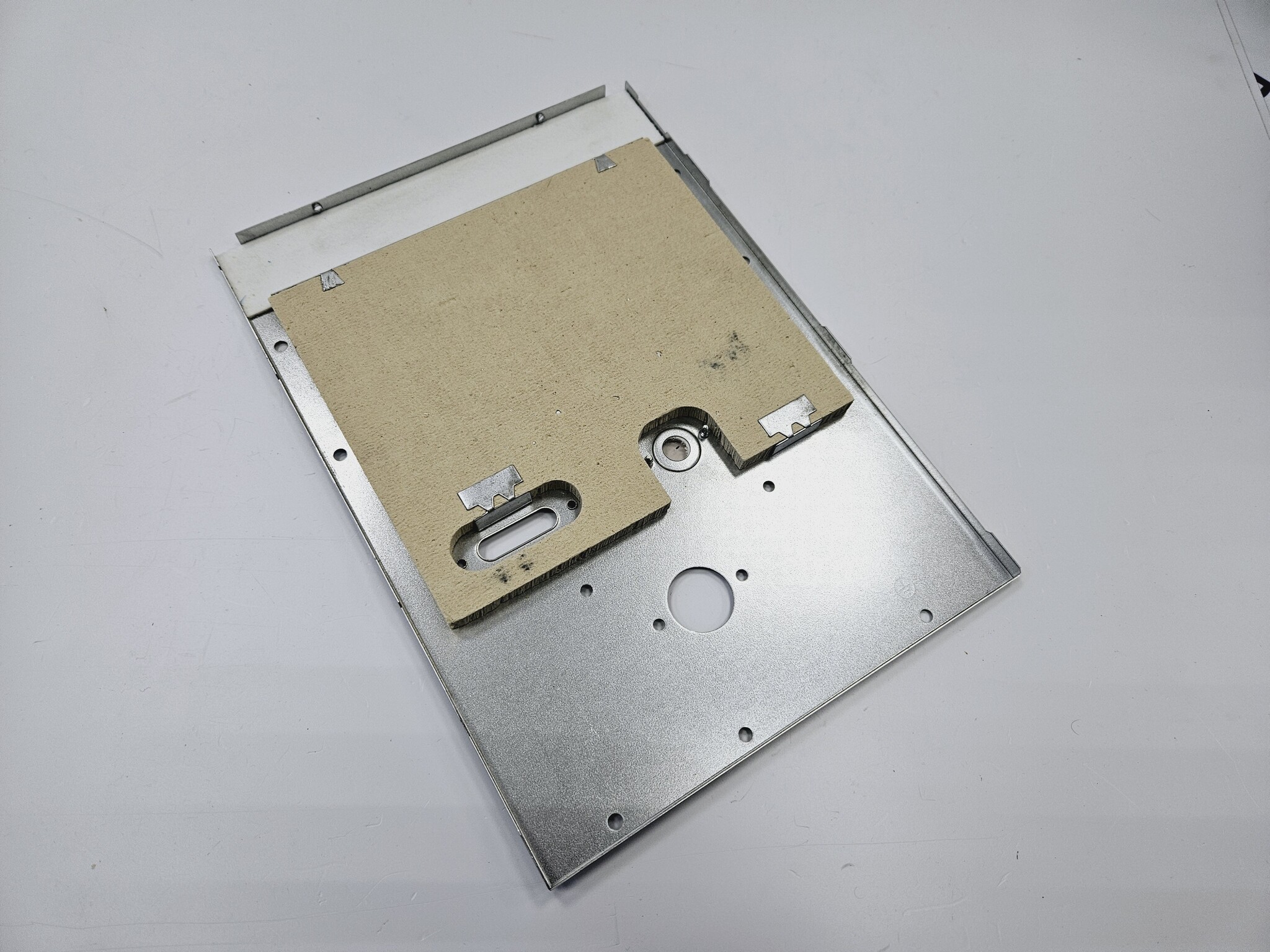 Передняя крышка камеры сгорания (13K-24K) NAVIEN Ace/Deluxe/Smart Tok... (арт. 30003338D)
Передняя крышка камеры сгорания (13K-24K) NAVIEN Ace/Deluxe/Smart Tok... (арт. 30003338D)
