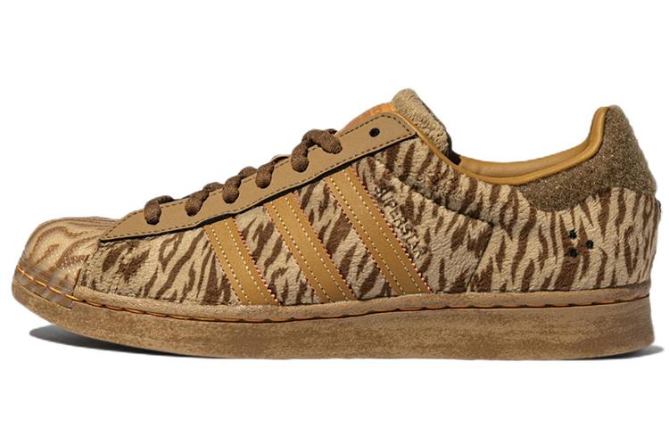 Кеды унисекс Adidas melting sadness x adidas originals Superstar 2022 CNY бежевые 36 EU, Бежевый, melting sadness x adidas originals Superstar 2022 CNY
Кеды унисекс Adidas melting sadness x adidas originals Superstar 2022 CNY бежевые 36 EU, Бежевый, melting sadness x adidas originals Superstar 2022 CNY