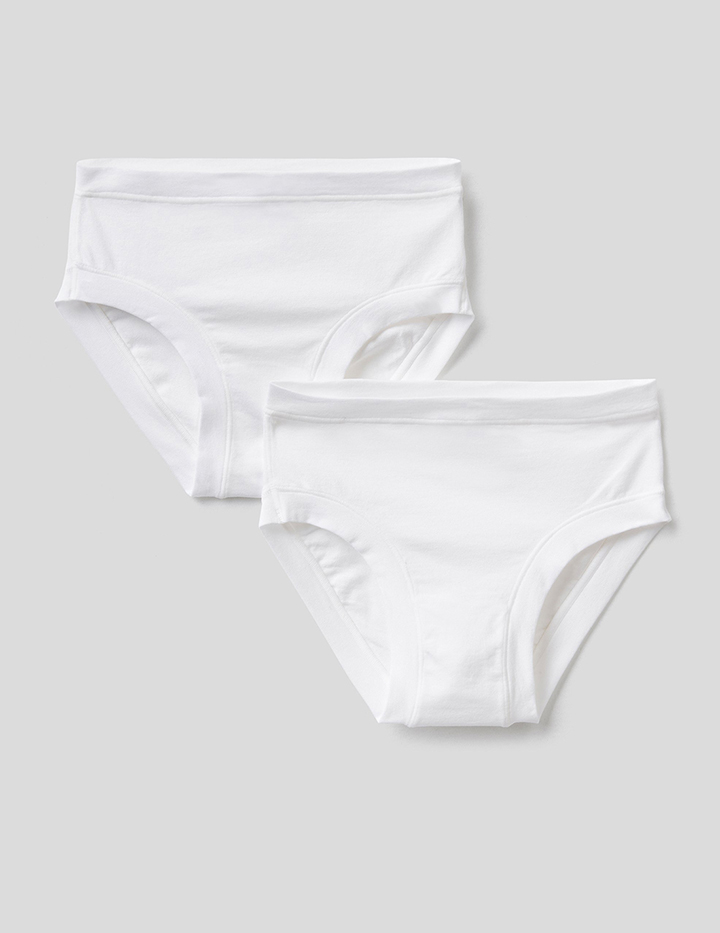 Трусы детские United Colors of Benetton CCC_3ZQM0S1W2_101 белый р.158, CCC_3ZQM0S1W2_101
Трусы детские United Colors of Benetton CCC_3ZQM0S1W2_101 белый р.158, CCC_3ZQM0S1W2_101