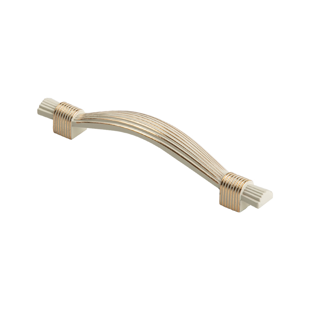 Мебельная ручка-скоба KERRON RS-075-96 WG белый с золотом 96 мм, 4 шт, SET4(RS-075-96 WG)
Мебельная ручка-скоба KERRON RS-075-96 WG белый с золотом 96 мм, 4 шт, SET4(RS-075-96 WG)