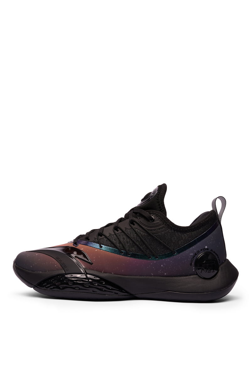 Спортивные кроссовки мужские Anta 812411107 JUMPING SKYLINE 2.0 NITROEDGE черные 9.5 US, Черный, 812411107 JUMPING SKYLINE 2.0 NITROEDGE
Спортивные кроссовки мужские Anta 812411107 JUMPING SKYLINE 2.0 NITROEDGE черные 9.5 US, Черный, 812411107 JUMPING SKYLINE 2.0 NITROEDGE