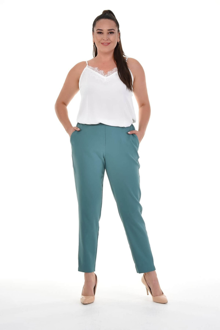 Брюки женские My Line Moda 1478 голубые 50 RU (товары доставляются из-за рубежа), 1478
Брюки женские My Line Moda 1478 голубые 50 RU (товары доставляются из-за рубежа), 1478