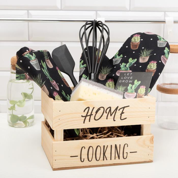 Набор подарочный Home cooking: полотенце, варежка-прихватка, кухонная лопатка, венчик, губ, Черный
Набор подарочный Home cooking: полотенце, варежка-прихватка, кухонная лопатка, венчик, губ, Черный