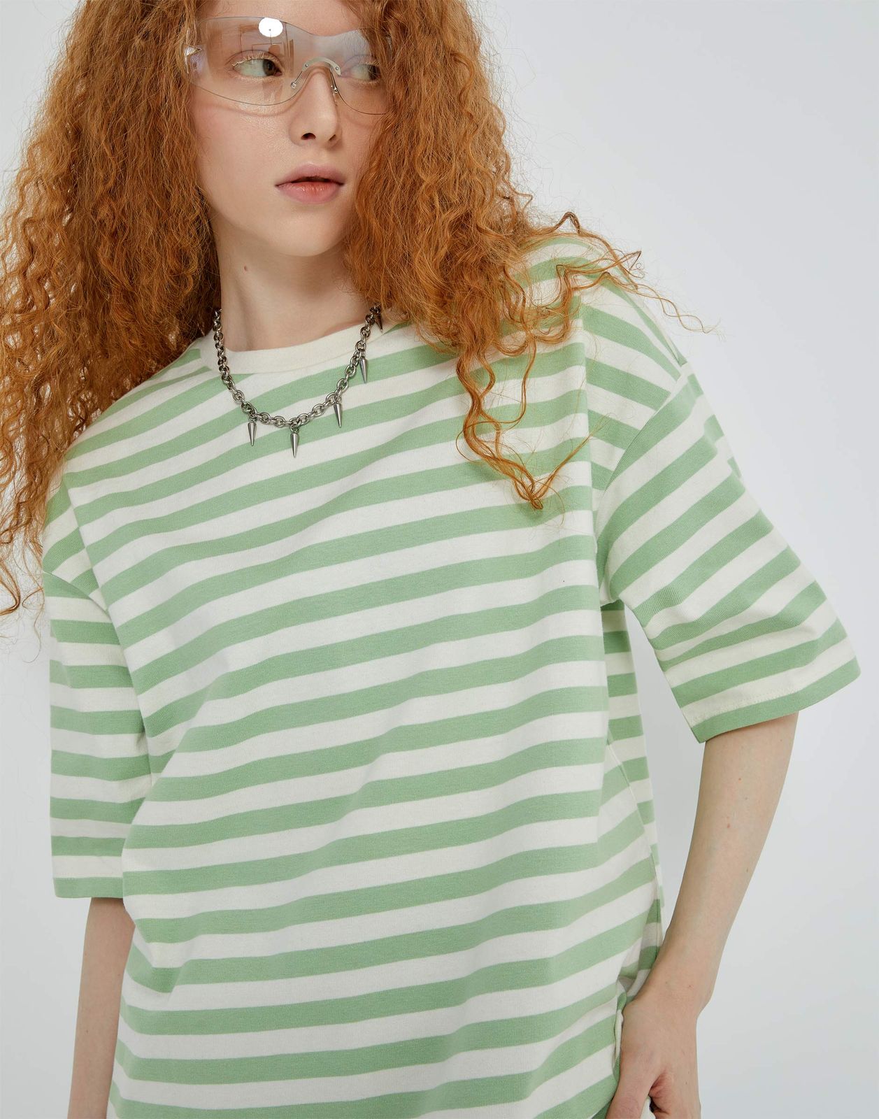 Футболка для девочки Gloria Jeans GKT022443 зеленый/молочный 8-10л/140, Зеленый;бежевый, GKT022443
Футболка для девочки Gloria Jeans GKT022443 зеленый/молочный 8-10л/140, Зеленый;бежевый, GKT022443