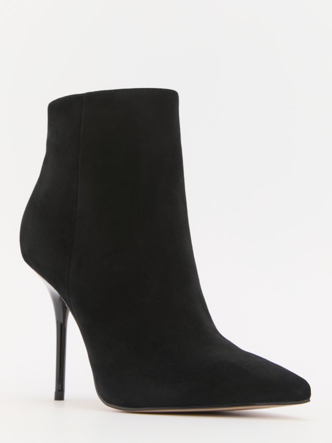 Ботильоны женские Tendance RL73704-1 черные 38 EU, Черный, RL73704-1
Ботильоны женские Tendance RL73704-1 черные 38 EU, Черный, RL73704-1