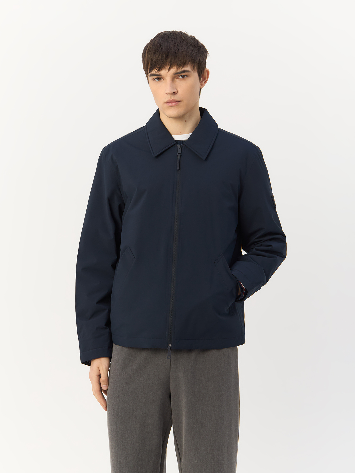 Куртка мужская Tommy Hilfiger Padded Ivy Jacket MW0MW36318 синяя L, Синий, Padded Ivy Jacket
Куртка мужская Tommy Hilfiger Padded Ivy Jacket MW0MW36318 синяя L, Синий, Padded Ivy Jacket