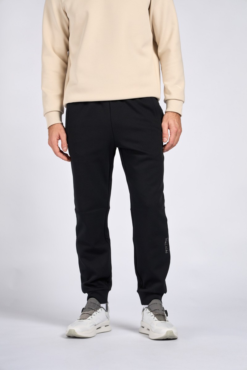 Спортивные брюки мужские Anta 852417308 Pants bar A-STRETCHY SPORT черные L, Черный, 852417308 Pants bar A-STRETCHY SPORT
Спортивные брюки мужские Anta 852417308 Pants bar A-STRETCHY SPORT черные L, Черный, 852417308 Pants bar A-STRETCHY SPORT