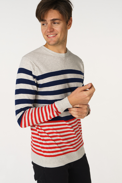 Джемпер мужской Scotch & Soda 132.18FWMM.0760145571.0218 разноцветный XL, 132.18FWMM.0760145571.0218
Джемпер мужской Scotch & Soda 132.18FWMM.0760145571.0218 разноцветный XL, 132.18FWMM.0760145571.0218