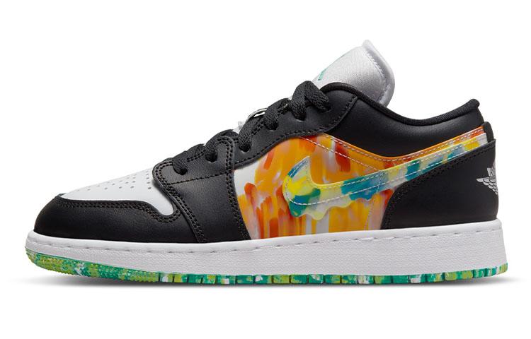 Кеды унисекс Jordan Air Jordan 1 Low SE Drip GS разноцветные 35.5 EU, Разноцветный, Air Jordan 1 Low SE Drip GS
Кеды унисекс Jordan Air Jordan 1 Low SE Drip GS разноцветные 35.5 EU, Разноцветный, Air Jordan 1 Low SE Drip GS