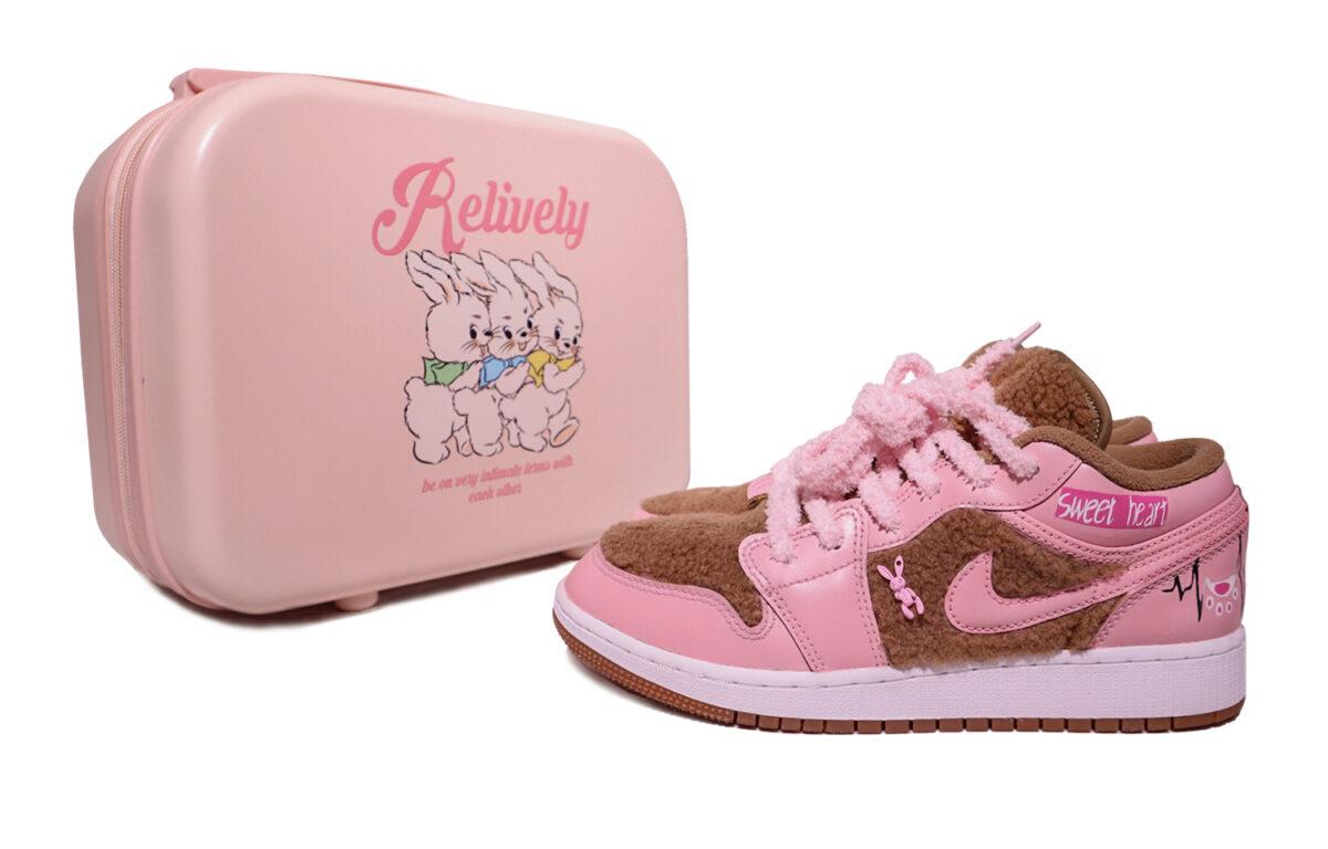 Кеды унисекс Jordan Air Jordan 1 Low Utility CNY GS розовые 39 EU, Розовый, Air Jordan 1 Low Utility CNY GS
Кеды унисекс Jordan Air Jordan 1 Low Utility CNY GS розовые 39 EU, Розовый, Air Jordan 1 Low Utility CNY GS