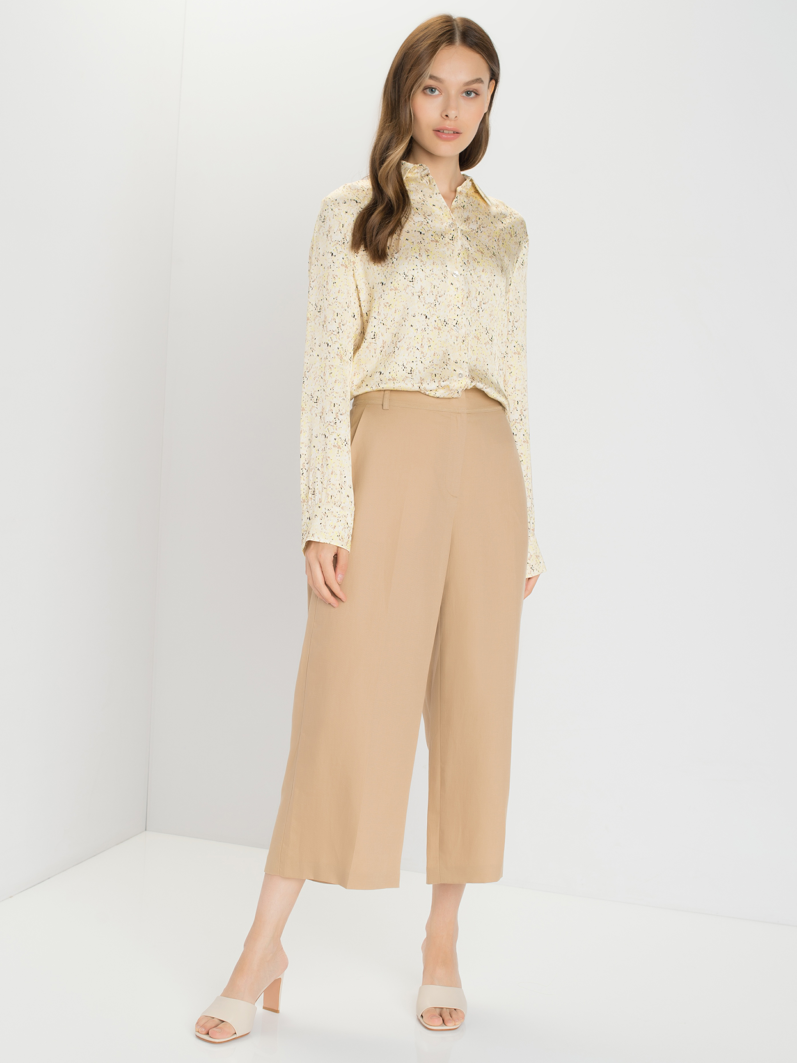 Брюки женские TAIFUN by GERRY WEBER 120015-11060-9360 бежевые 36, 120015-11060-9360
Брюки женские TAIFUN by GERRY WEBER 120015-11060-9360 бежевые 36, 120015-11060-9360