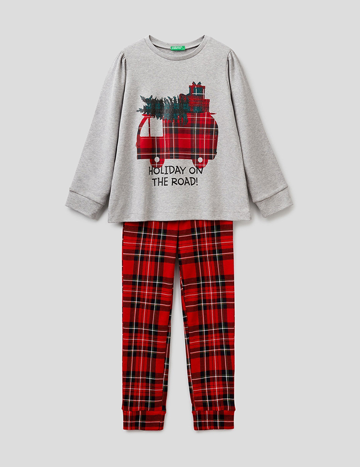 Пижама детская United Colors of Benetton 21A_3Z2C0P00F_501 серый р.XXS, 21A_3Z2C0P00F_501
Пижама детская United Colors of Benetton 21A_3Z2C0P00F_501 серый р.XXS, 21A_3Z2C0P00F_501