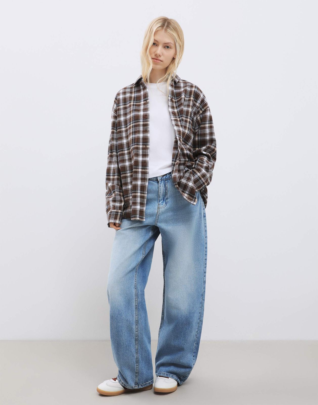 Рубашка женская Gloria Jeans GWT004009 коричневый/разноцветный L-XL/170, GWT004009
Рубашка женская Gloria Jeans GWT004009 коричневый/разноцветный L-XL/170, GWT004009