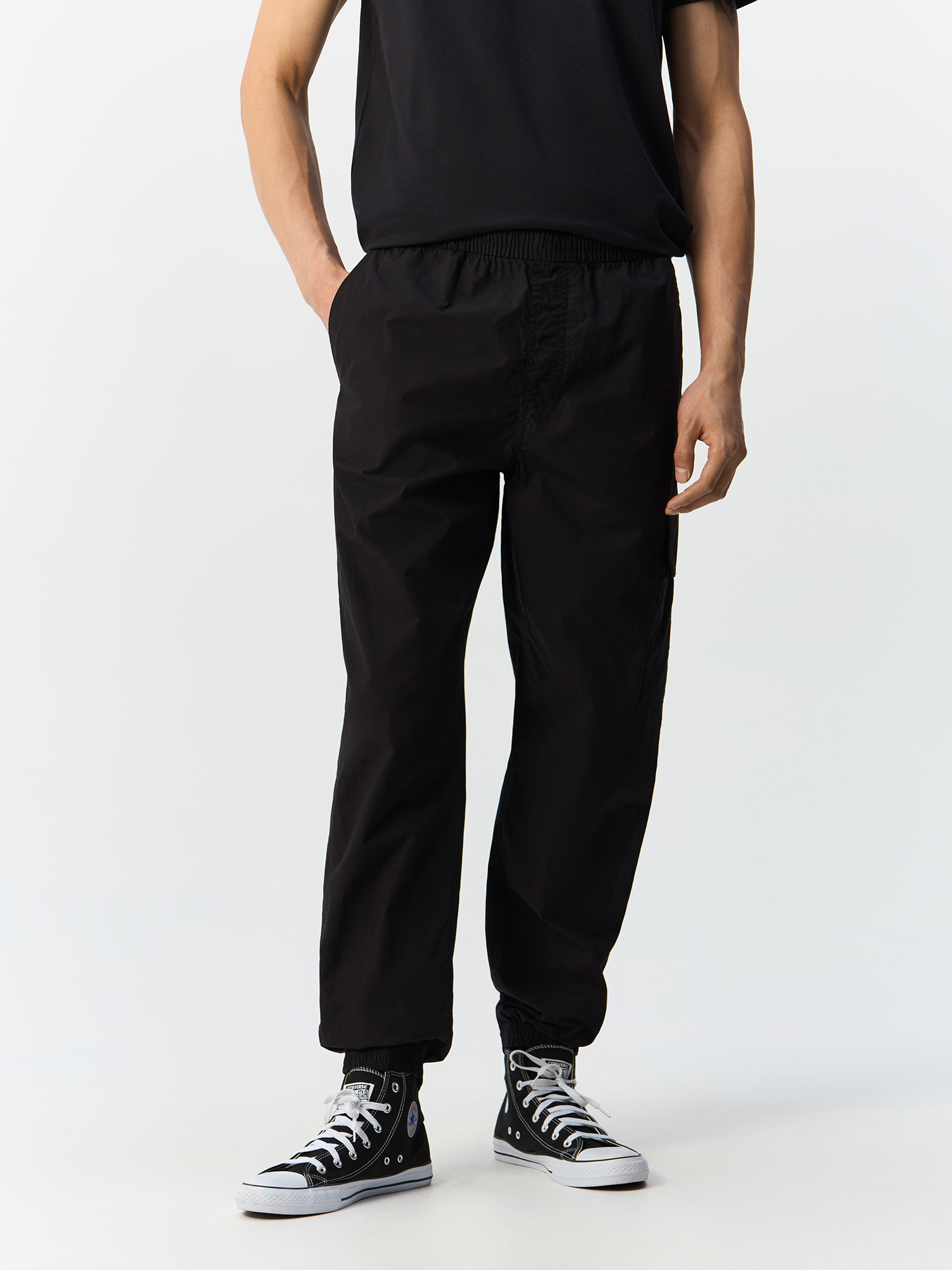 Спортивные брюки мужские Calvin Klein Jeans J30J325616 черные M, Черный, J30J325616
Спортивные брюки мужские Calvin Klein Jeans J30J325616 черные M, Черный, J30J325616