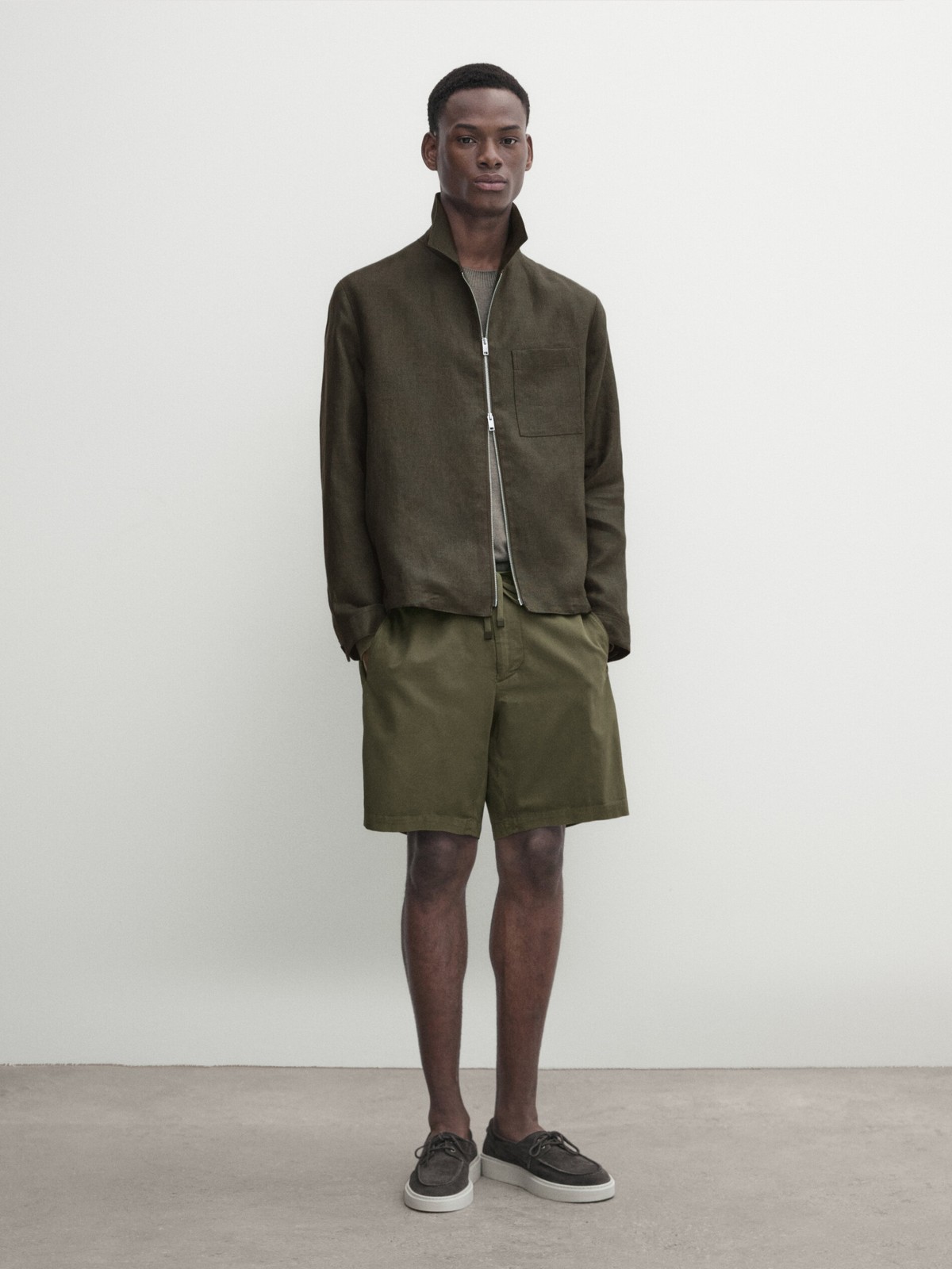 Повседневные шорты мужские Massimo Dutti 2928/028-I2024 зеленые XL, Зеленый, 2928/028-I2024
Повседневные шорты мужские Massimo Dutti 2928/028-I2024 зеленые XL, Зеленый, 2928/028-I2024