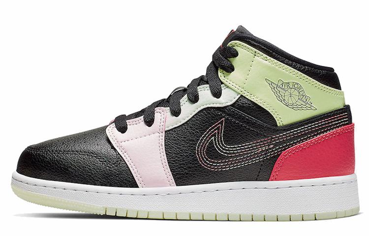 Кеды унисекс Jordan Air Jordan 1 Mid Glows In The Dark GS разноцветные 38.5 EU, Разноцветный, Air Jordan 1 Mid Glows In The Dark GS
Кеды унисекс Jordan Air Jordan 1 Mid Glows In The Dark GS разноцветные 38.5 EU, Разноцветный, Air Jordan 1 Mid Glows In The Dark GS