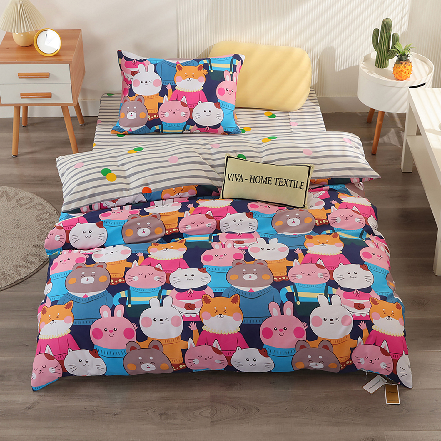 Комплект постельного белья на резинке Ситрейд Люкс KIDS 100% хлопок CDKR044 (1.5 спальный), CDKR044
Комплект постельного белья на резинке Ситрейд Люкс KIDS 100% хлопок CDKR044 (1.5 спальный), CDKR044