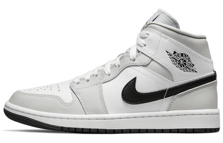 Кеды унисекс Jordan Air Jordan 1 mid light smoke grey dior серые 35.5 EU, Серый, Air Jordan 1 mid light smoke grey dior
Кеды унисекс Jordan Air Jordan 1 mid light smoke grey dior серые 35.5 EU, Серый, Air Jordan 1 mid light smoke grey dior