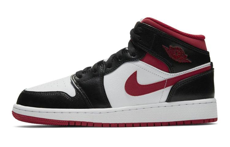 Кеды унисекс Jordan Air Jordan 1 Mid Metallic Red GS разноцветные 38.5 EU, Разноцветный, Air Jordan 1 Mid Metallic Red GS
Кеды унисекс Jordan Air Jordan 1 Mid Metallic Red GS разноцветные 38.5 EU, Разноцветный, Air Jordan 1 Mid Metallic Red GS