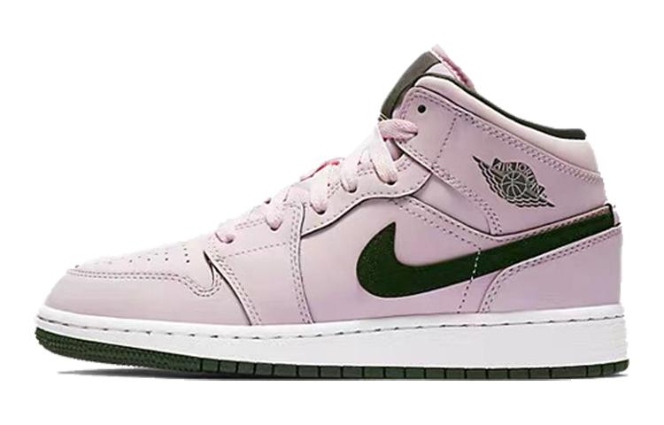 Кеды унисекс Jordan Air Jordan 1 Mid Pink Foam GS розовые 39 EU, Розовый, Air Jordan 1 Mid Pink Foam GS
Кеды унисекс Jordan Air Jordan 1 Mid Pink Foam GS розовые 39 EU, Розовый, Air Jordan 1 Mid Pink Foam GS