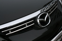Декоративные элементы решетки радиатора верхние Souz-96 для Mazda CX-9 от 2008, d16, 2 шт
Декоративные элементы решетки радиатора верхние Souz-96 для Mazda CX-9 от 2008, d16, 2 шт