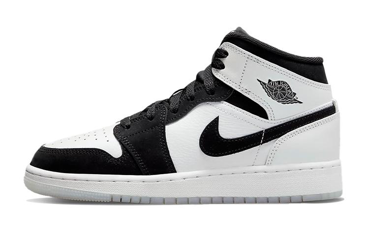 Кеды унисекс Jordan Air Jordan 1 Mid SE GS белые 40 EU, Белый, Air Jordan 1 Mid SE GS
Кеды унисекс Jordan Air Jordan 1 Mid SE GS белые 40 EU, Белый, Air Jordan 1 Mid SE GS