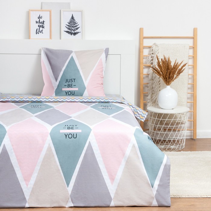 Постельное бельё 1.5сп LoveLife "You" 143х215 см,150х225 см,70х70 см-1 шт,125г/м2 сатин
Постельное бельё 1.5сп LoveLife "You" 143х215 см,150х225 см,70х70 см-1 шт,125г/м2 сатин