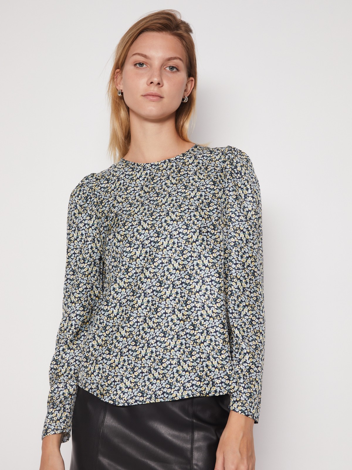 Блуза женская Zolla 222111162021 синяя S, 222111162021
Блуза женская Zolla 222111162021 синяя S, 222111162021