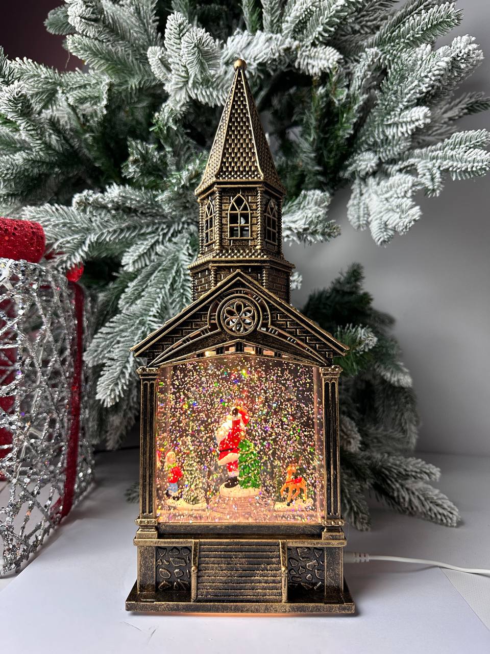 Новогодний сувенир Merry Christmas Башня-карусель с Дедом Морозом и мальчиком 38х13х10 см
Новогодний сувенир Merry Christmas Башня-карусель с Дедом Морозом и мальчиком 38х13х10 см