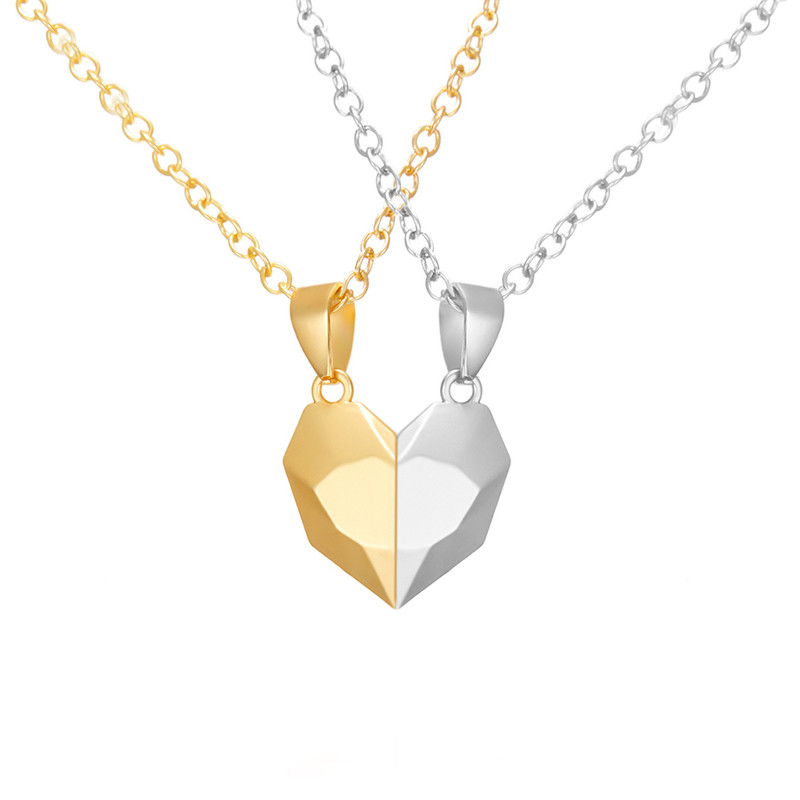 Ожерелье из бижутерного сплава 65 см DESIGNER JEWERLY Сердца на магните, Сердца на магните
Ожерелье из бижутерного сплава 65 см DESIGNER JEWERLY Сердца на магните, Сердца на магните